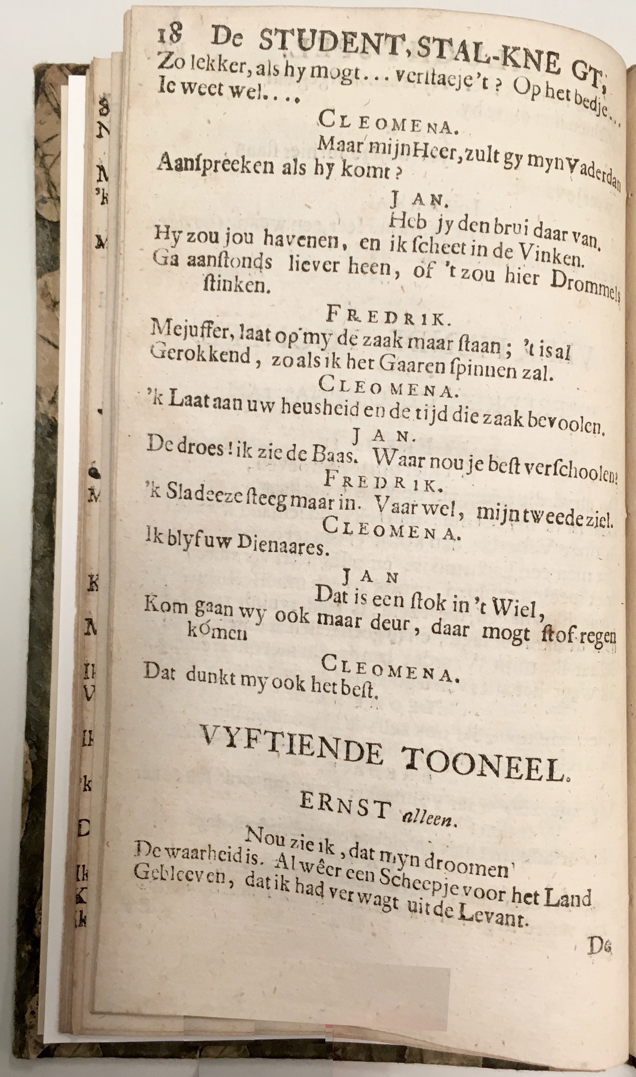 HovenStudentStalknecht1700p18.jpg